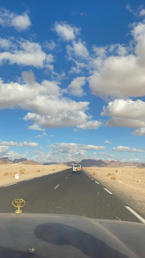 La route qui mène au désert